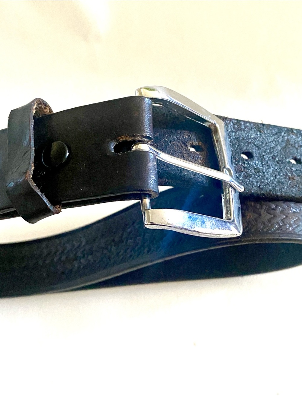 Classic Black Leather Men's Belt (Size 36) with Silver Buckle